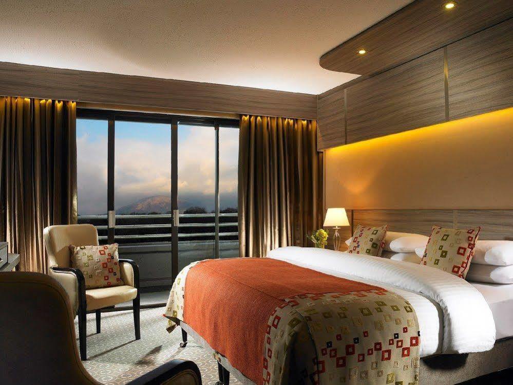 Gleneagle River Apartments Killarney Bagian luar foto